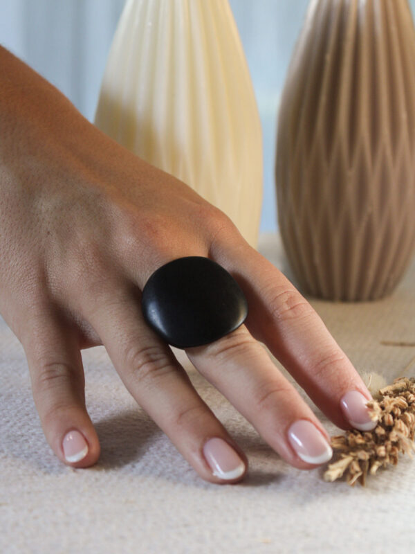 ANILLO TAGUA NEGRO