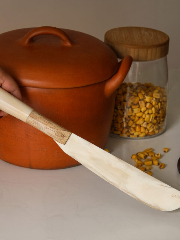 CUCHILLO HUESO