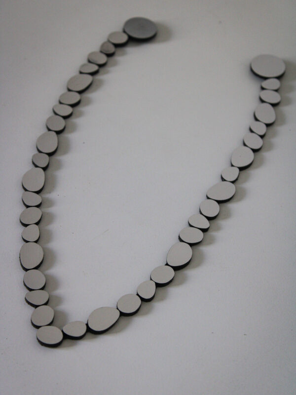COLLAR (56)