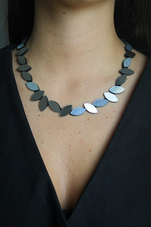 IMG_3391 (1) COLLAR (63)