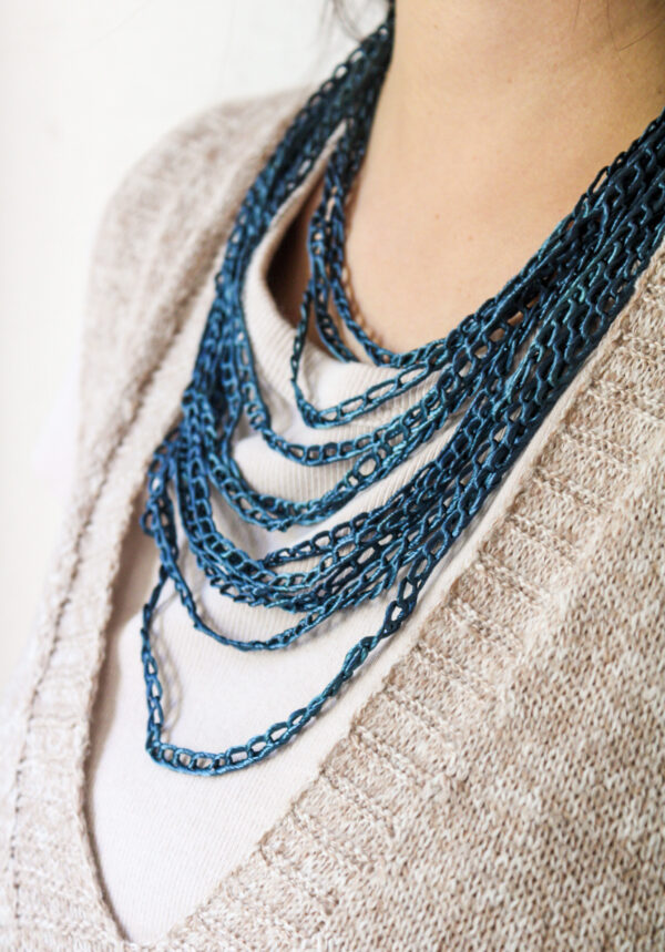 IMG_4317 COLLAR MEDIANO AZUL