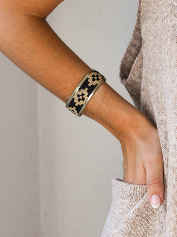 BRAZALTE ANGOSTO NEGRO