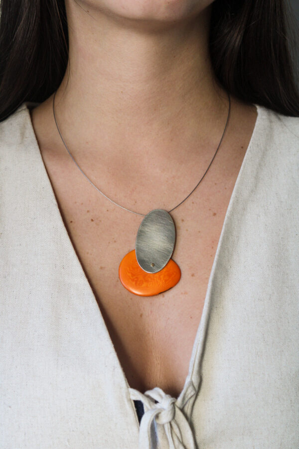 IMG_4635 COLLAR (C38)