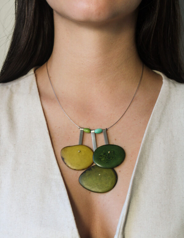 IMG_4664 COLLAR (C10)