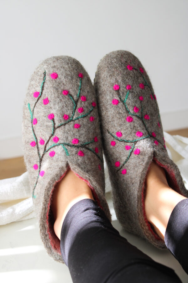 IMG_7258 PANTUFLAS FLORES ROSAS