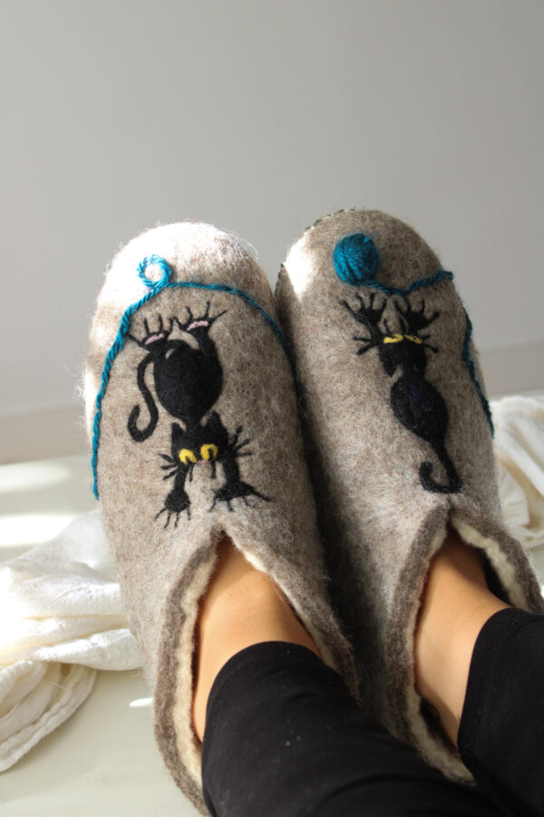 IMG_7263 PANTUFLAS GATO AZUL
