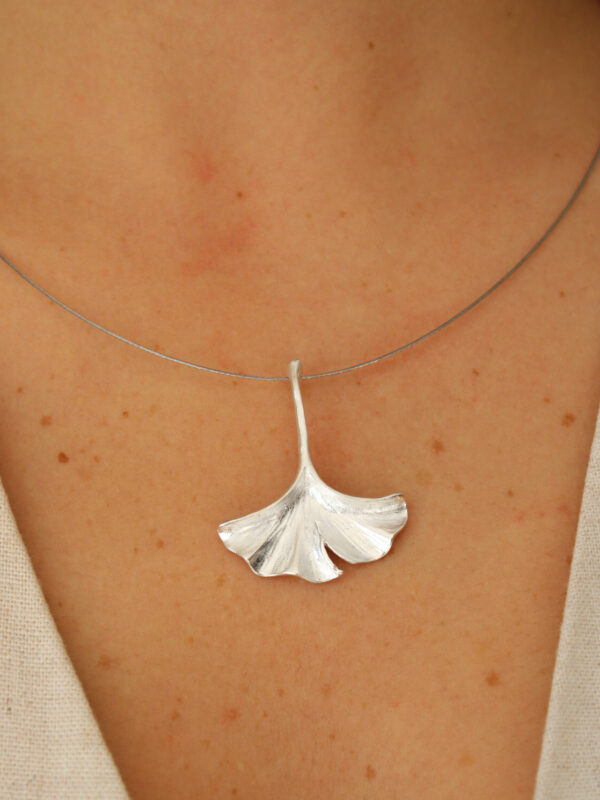 COLLAR GINKGO BILOBA GRANDE