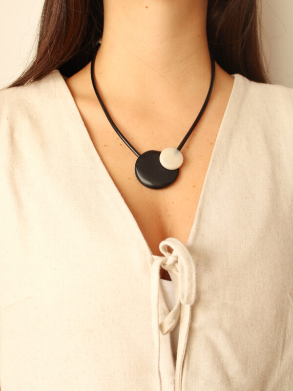 COLLAR (C42)