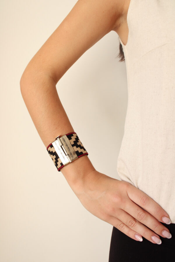 BRAZALETE HEBILLA ANCHO