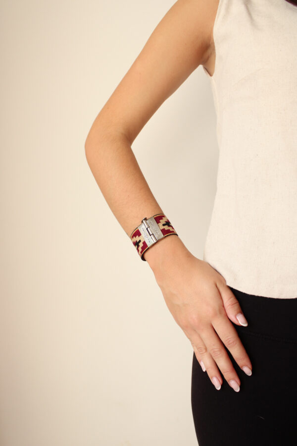 BRAZALETE HEBILLA MORADO