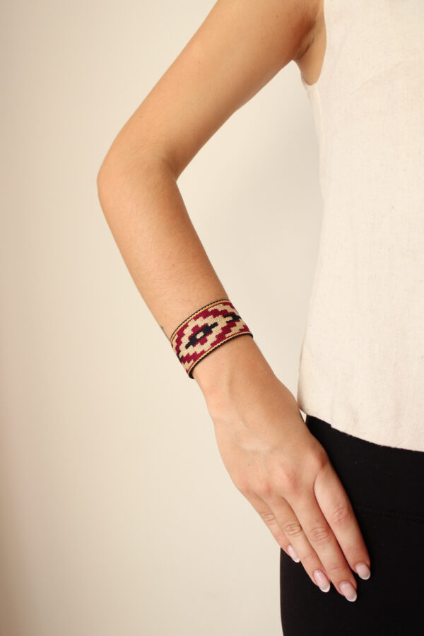 BRAZALETE HEBILLA MORADO