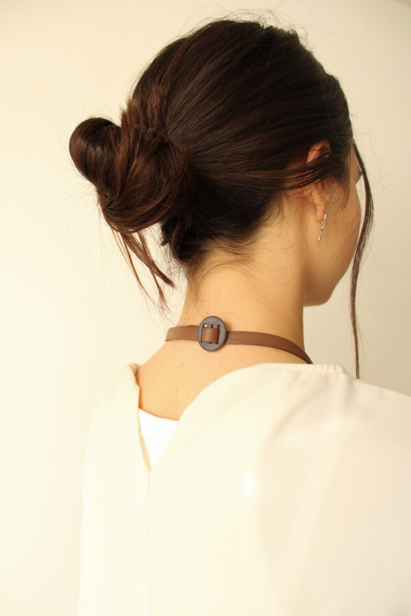 COLLAR (C28)