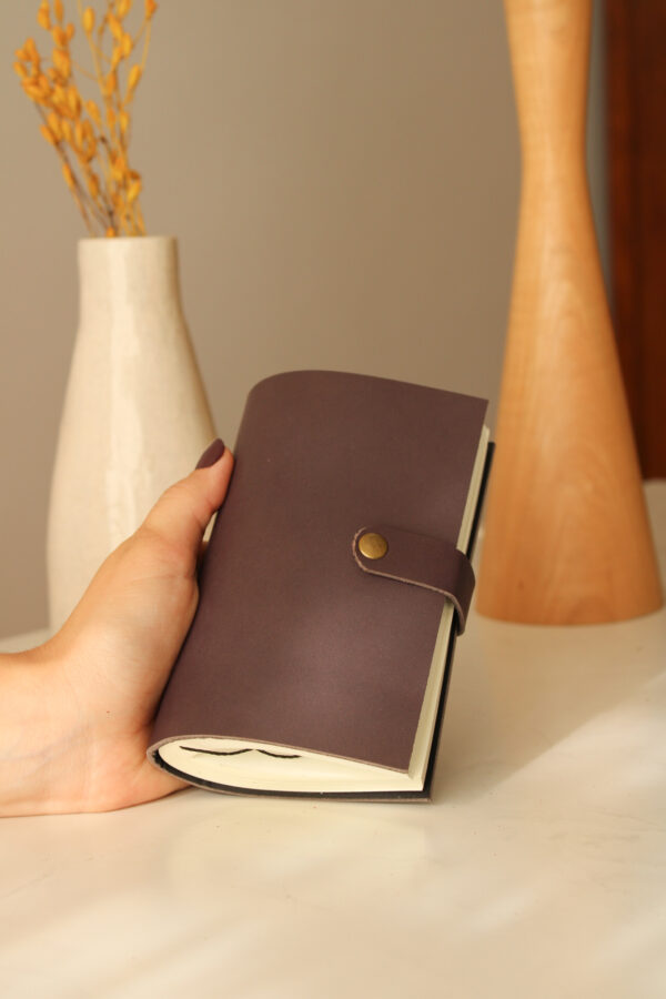 CUADERNO GRIS A6
