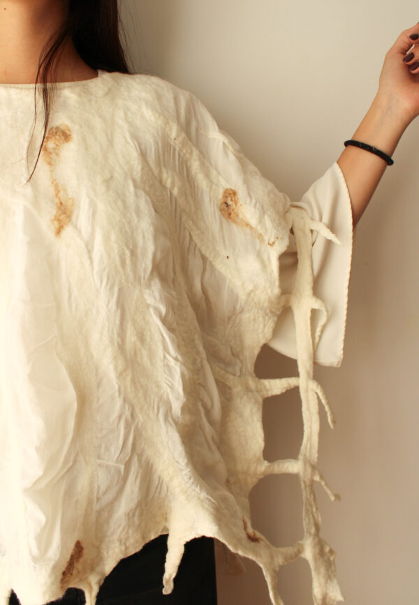 PONCHO BLANCO