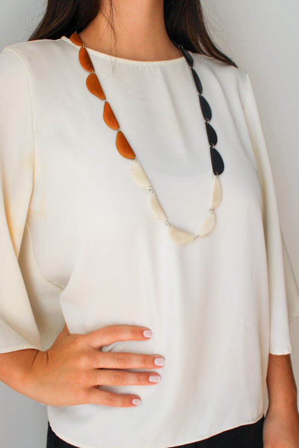 IMG_0449 COLLAR (C26)