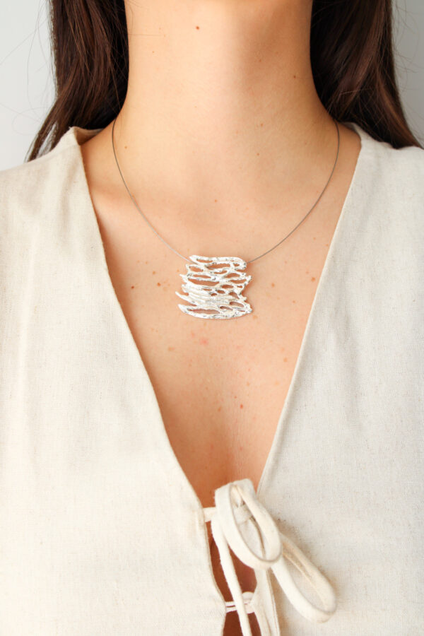 IMG_0502 COLGANTE RAÍCES