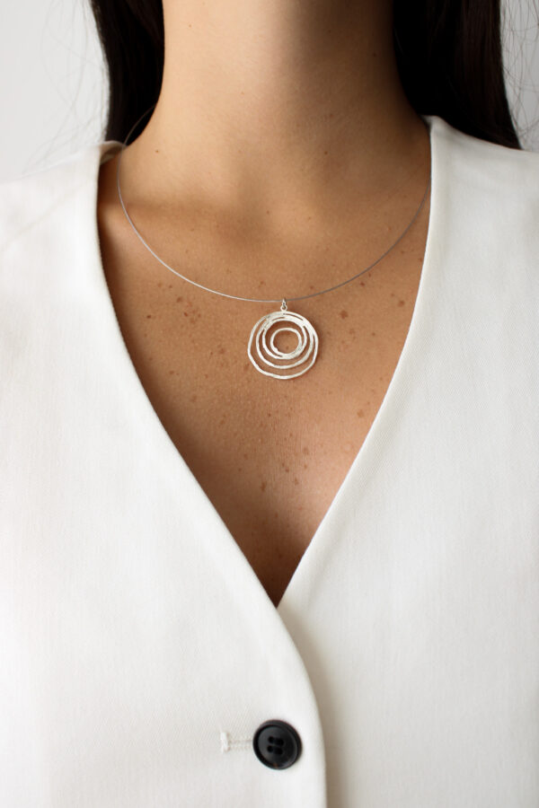 COLGANTE CIRCULOS EXPANSIVOS