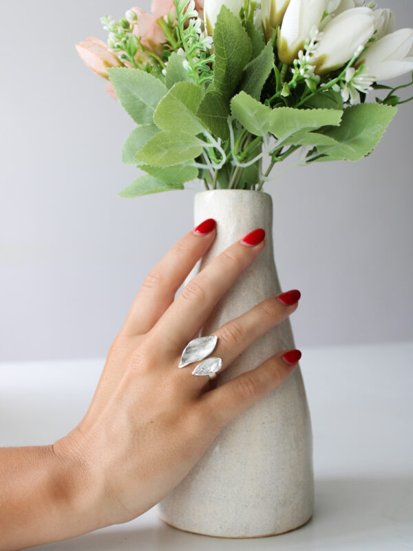 ANILLO HOJAS