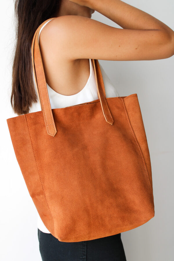 CARTERA GAMUZA CHICA