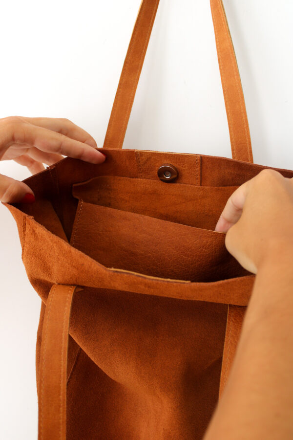 CARTERA GAMUZA CHICA