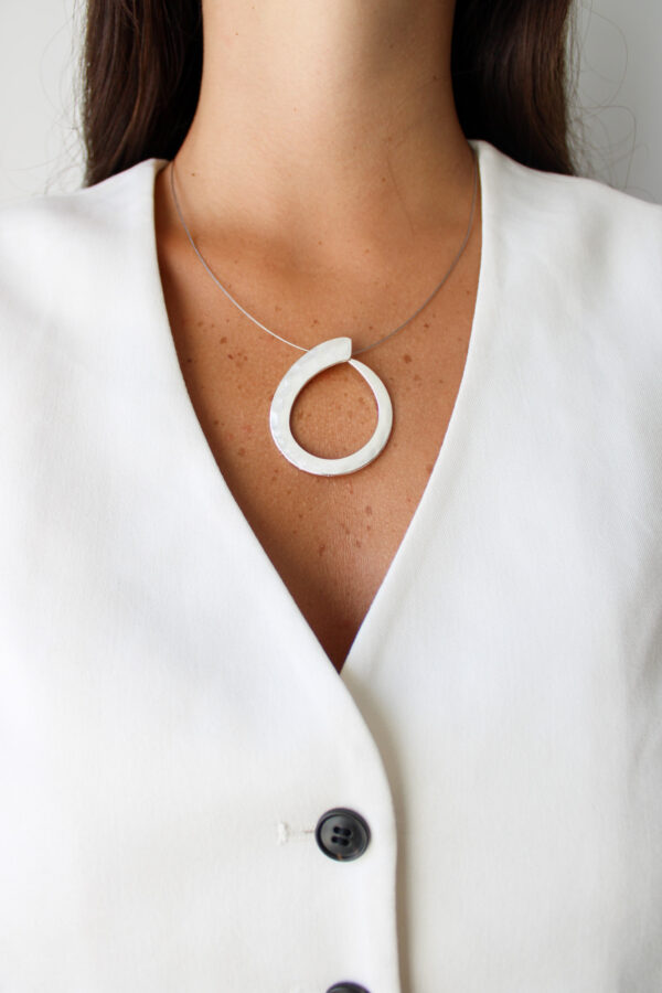 KAIRA (7) COLGANTE ARGOLLA