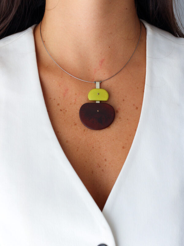 IMG_7532 (1) COLLAR (C03)