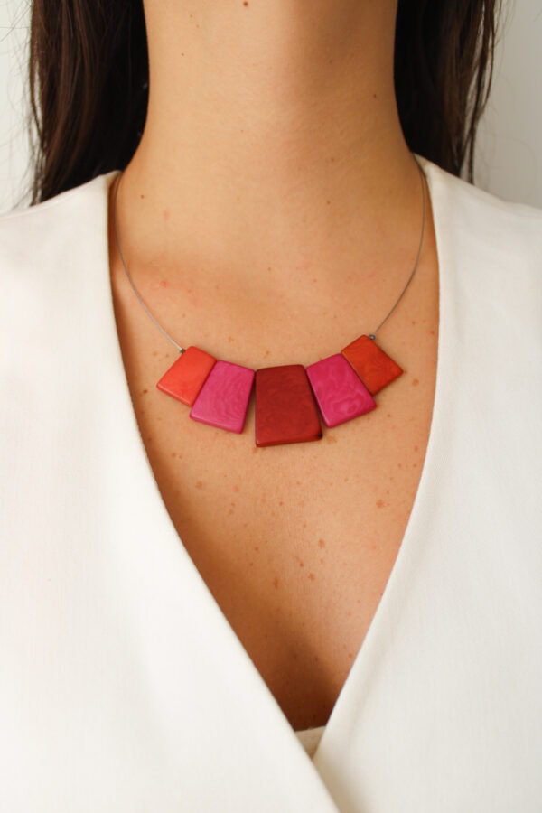 COLLAR (C06)