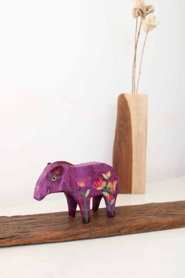 TAPIR RELIEVE