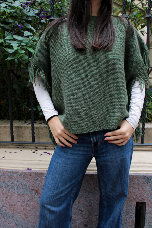 IMG_9103 PONCHO CHALECO VERDE