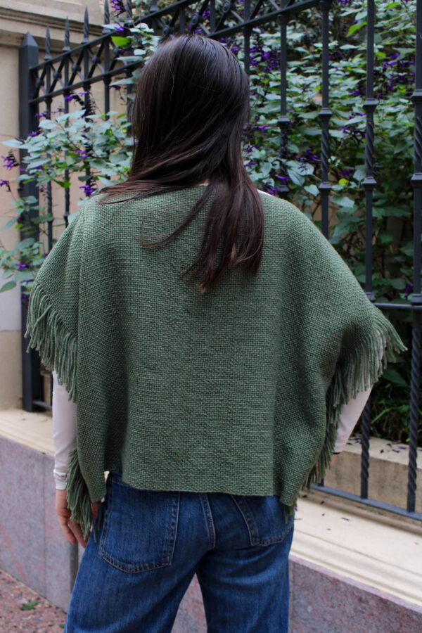 IMG_9110 PONCHO CHALECO VERDE