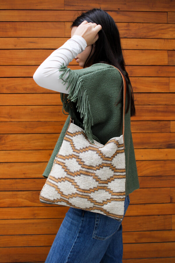 IMG_9123 CARTERA CHAGUAR CUERO