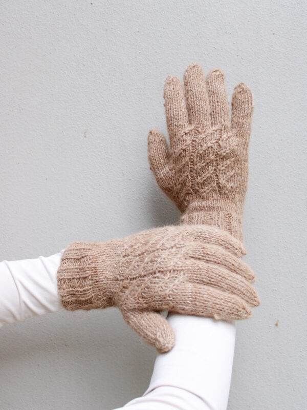 GUANTES BEIGE