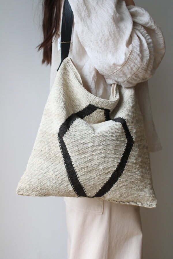CARTERA CHAGUAR CUERO