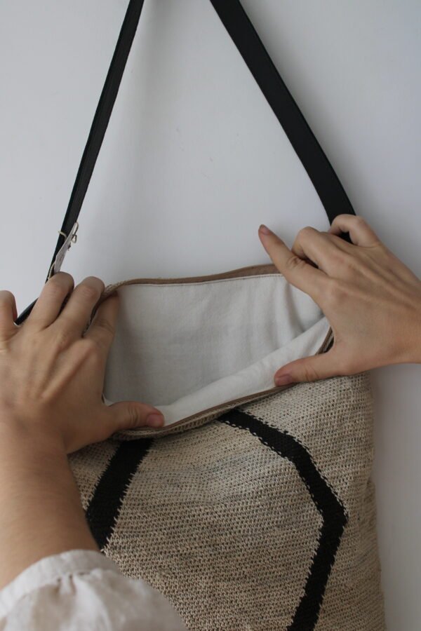 CARTERA CHAGUAR CUERO