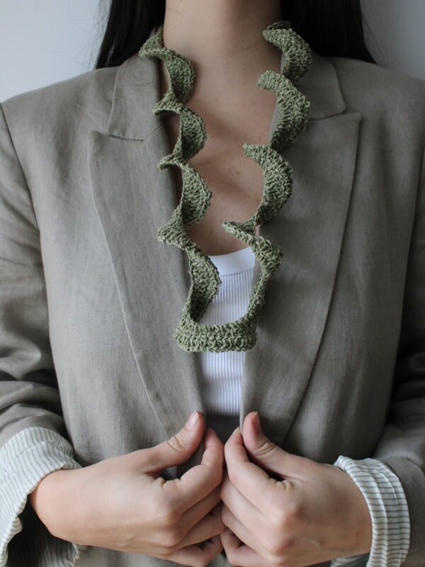 COLLAR CHAGUAR VERDE