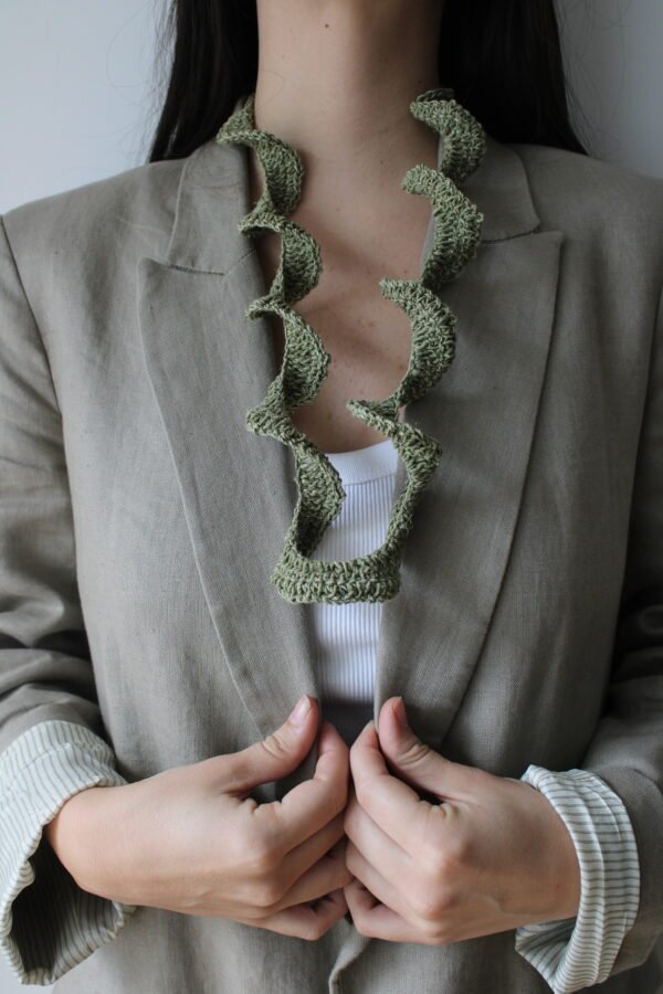 COLLAR CHAGUAR VERDE