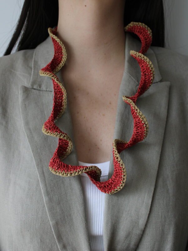 COLLAR CHAGUAR ROJO