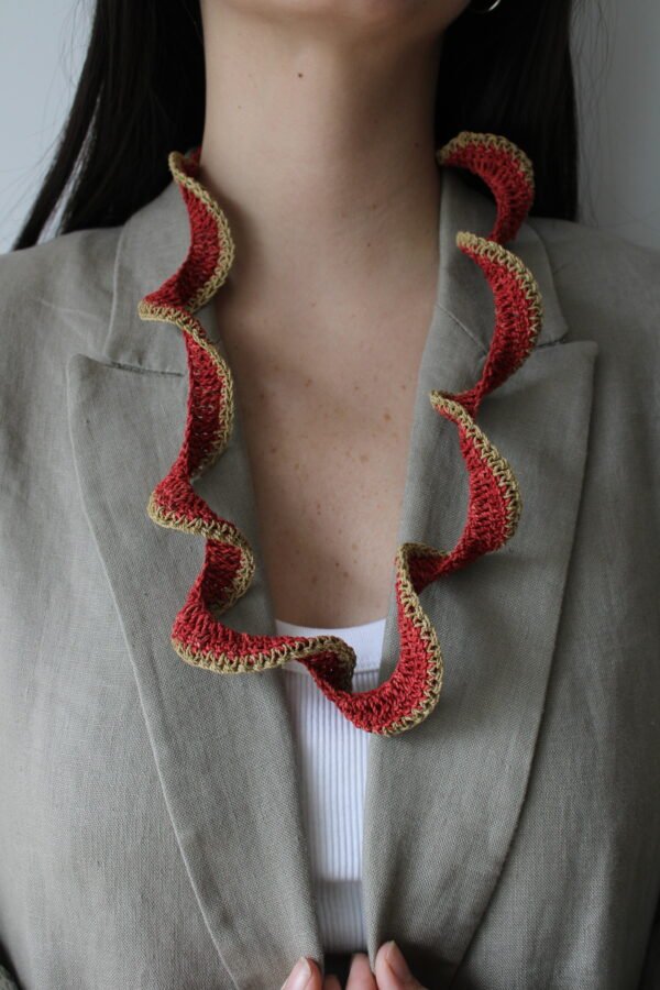 COLLAR CHAGUAR ROJO