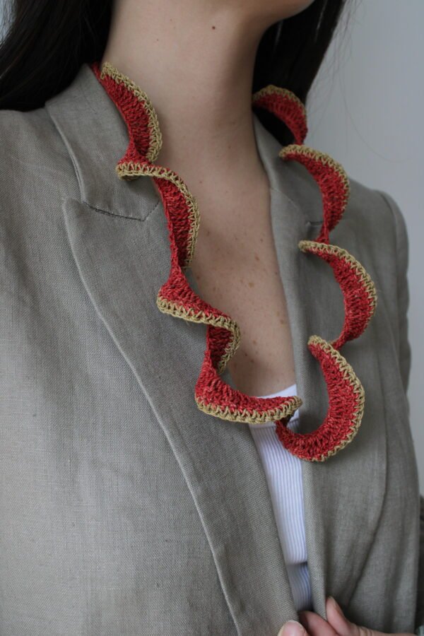 COLLAR CHAGUAR ROJO