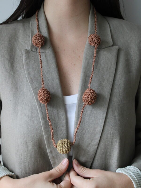 COLLAR CHAGUAR TIERRA