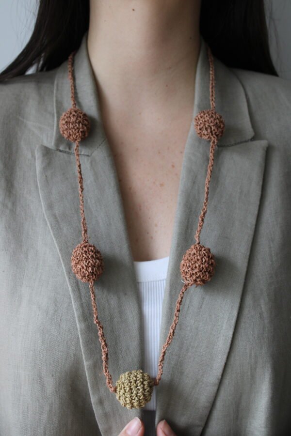 COLLAR CHAGUAR TIERRA