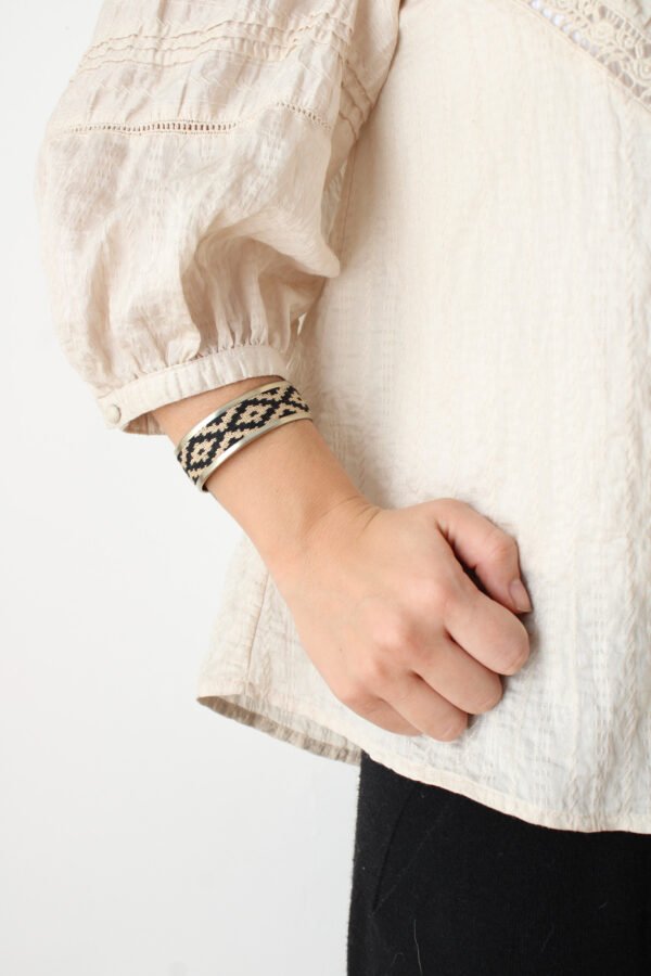 IMG_0249 BRAZALETE ANGOSTO NEGRO