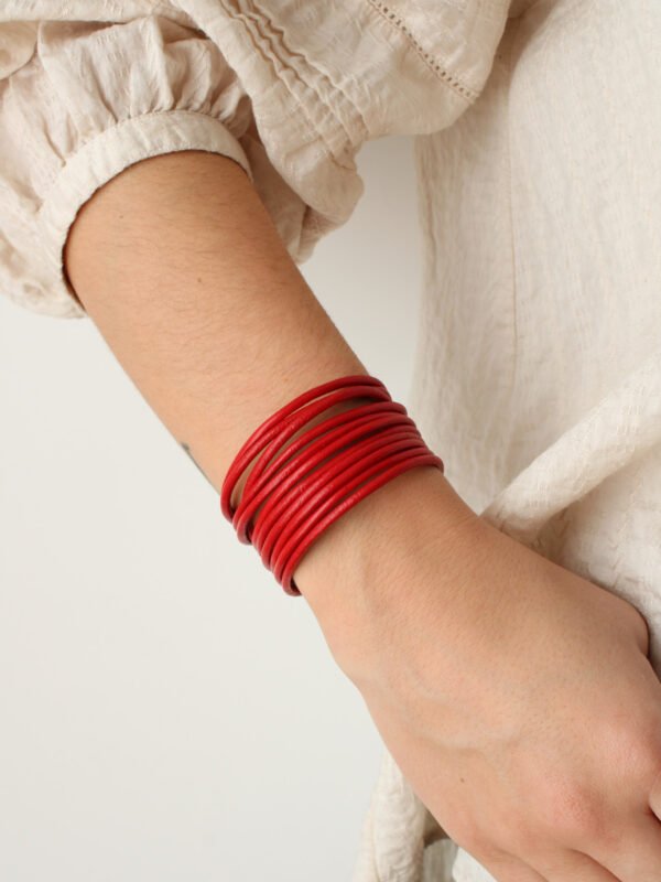 IMG_0262 BRAZALETE HEBILLA CUERO ROJO